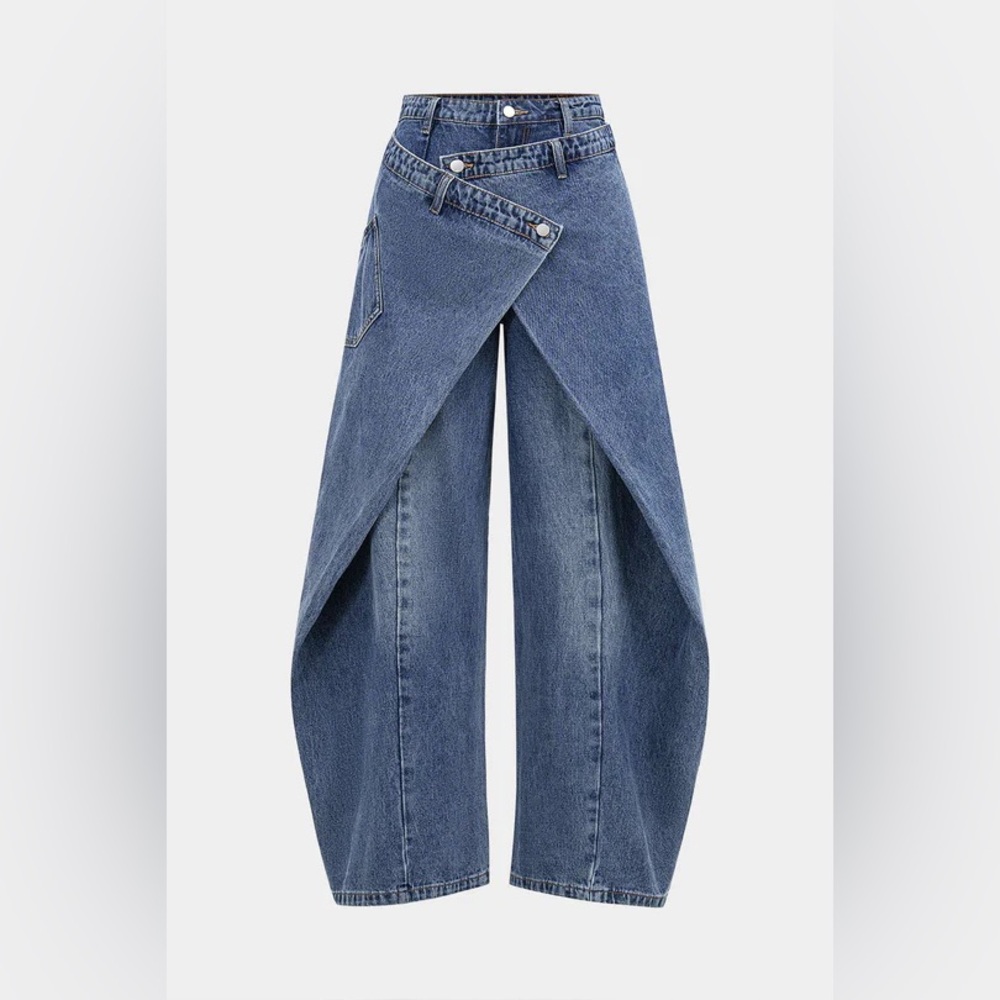 High-Rise Blue Crossover Wide-Leg Jeans - Picture 6 of 6